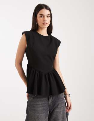 ASOS DESIGN - Top habillé à basques - Noir