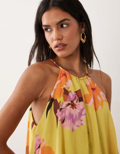 ASOS DESIGN top halter con bajo abullonado de conjunto en amarillo con estampado floral, 3 de 4