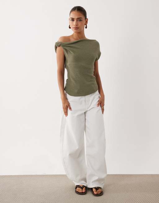 ASOS DESIGN top i khaki med slub-garn og asymmetrisk detalje, 3 af 4