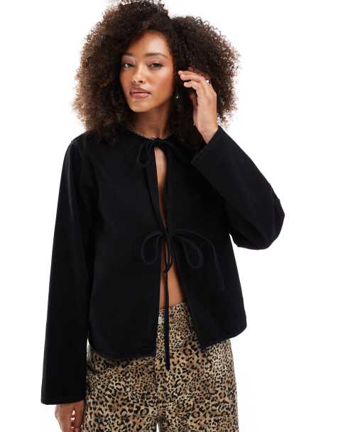 ASOS DESIGN - Top in denim nero a maniche lunghe allacciato sul davanti - view 1