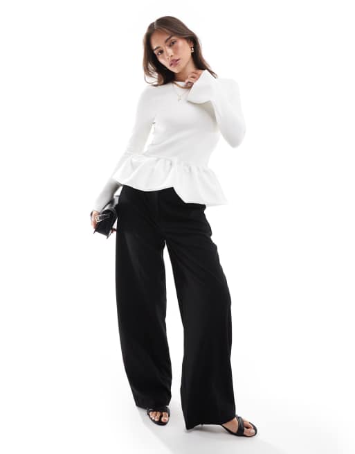 ASOS DESIGN - Top in maglia color crema con peplo lavorato, 3 di 4