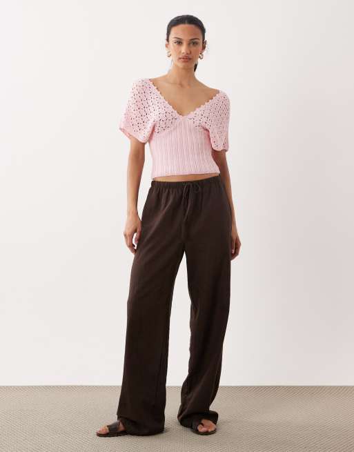 ASOS DESIGN - Top in maglia rosa con scollo profondo stretto in vita, 2 di 4