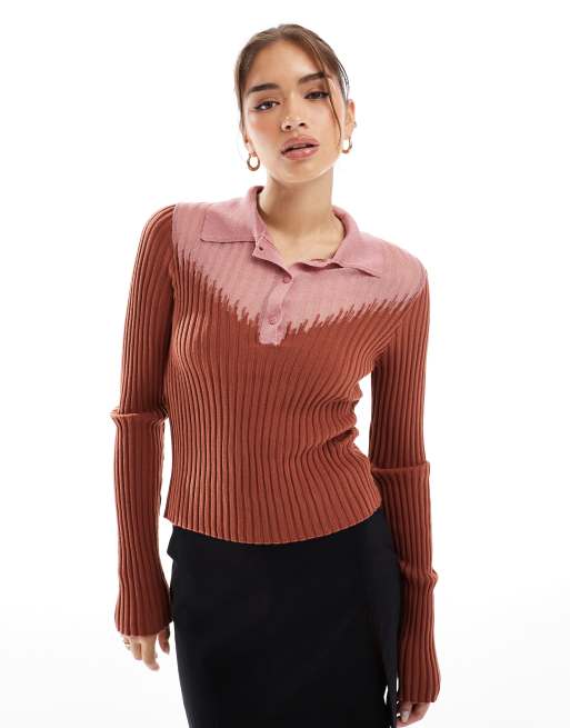 ASOS DESIGN - Top in maglia rosa trasparente con motivo misto e colletto