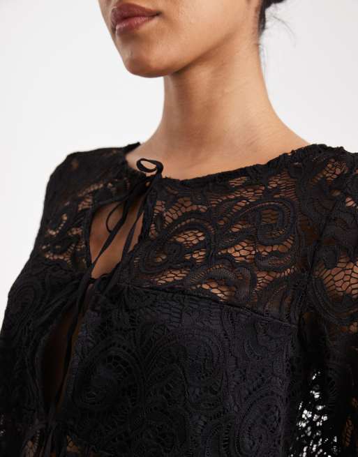 ASOS DESIGN - Top in pizzo nero a maniche lunghe allacciato sul davanti, 3 di 4
