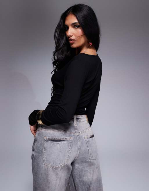 ASOS DESIGN - Top in poliammide nero a portafoglio a maniche lunghe con scollo profondo, 3 di 4