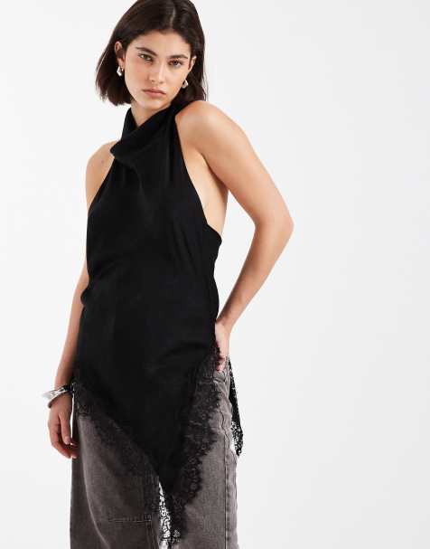 ASOS DESIGN - Top in raso nero allacciato al collo e con finiture in pizzo - view 1