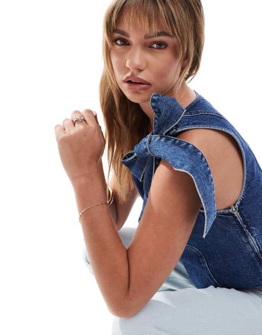 ASOS DESIGN – Top jeansowy z kokardą na ramieniu w kolorze indygo, 3 z 4