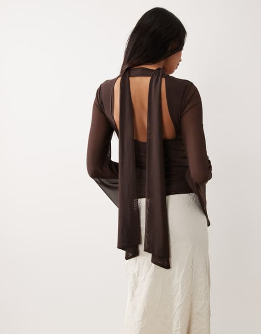 ASOS DESIGN - Top marrone in rete con maniche a pipistrello e sciarpa, 2 di 4