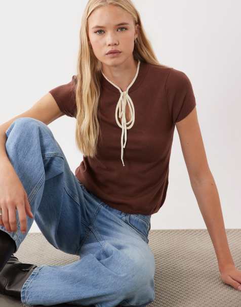 ASOS DESIGN top med bindefront og krave i chokolade med hvide kanter - view 1