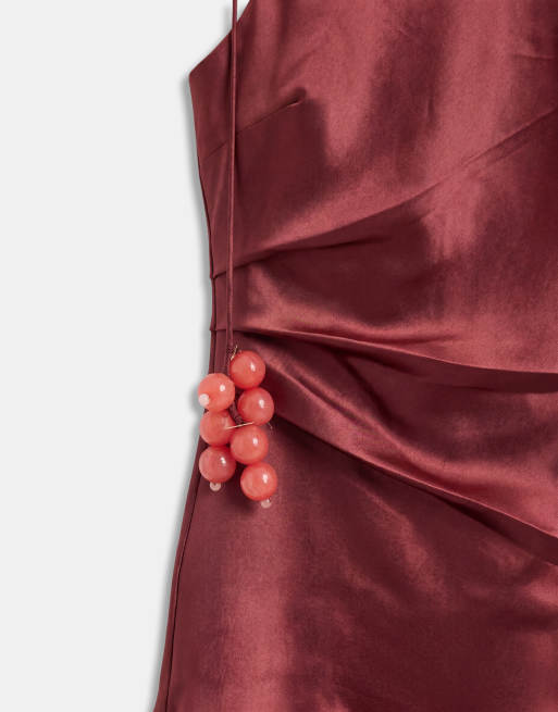 ASOS DESIGN top med høj hals og drueperler i kirsebær, 7 af 8