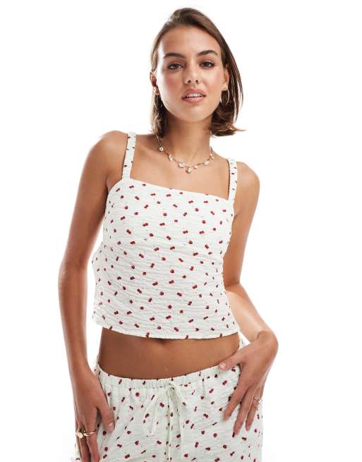 ASOS DESIGN - Top med tekstur og åben ryg i kirsebærprint