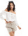Thumbnail 1 van 4