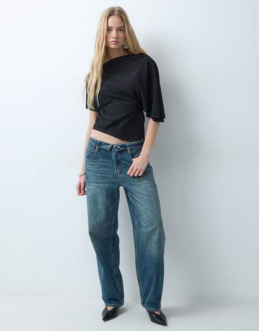 ASOS DESIGN top met blote schouders, getailleerde taille en structuur in zwart, 3 van 5