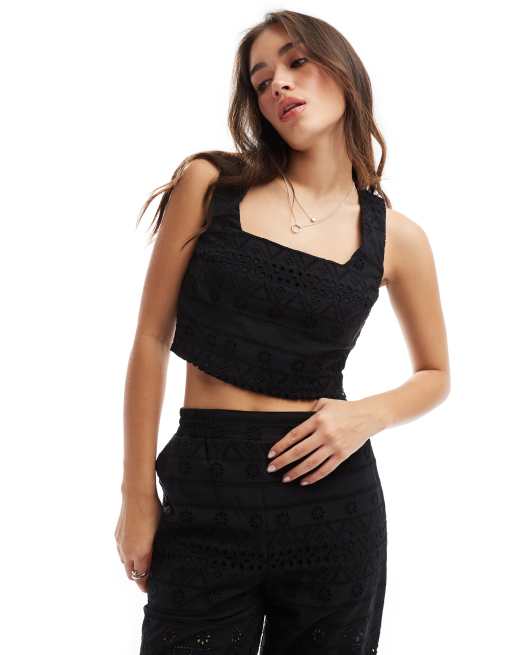 ASOS DESIGN - Top met broderie en vierkante hals in zwart, deel van co-ord set