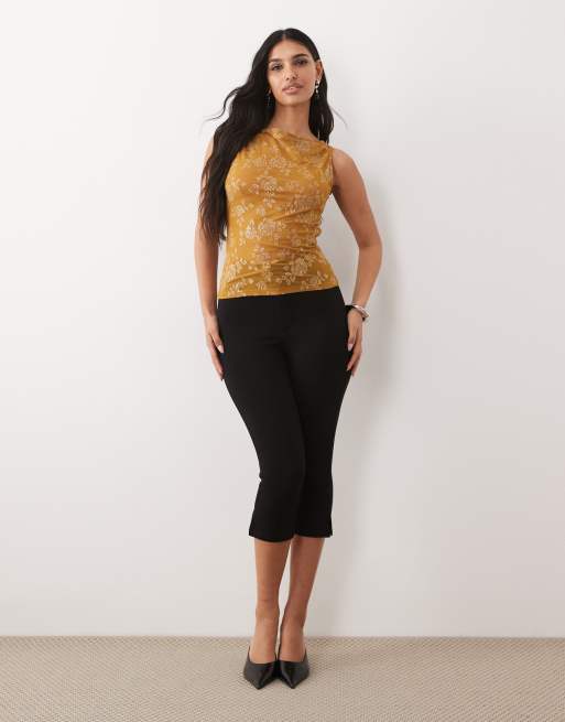 ASOS DESIGN - Top met burn-out motief, gedrapeerde halslijn en glitter in amber, 3 van 4