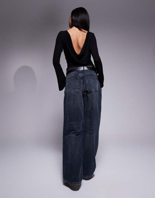 ASOS DESIGN - Top met gedrapeerde achterkant en uitlopende mouwen in zwart, 2 van 4