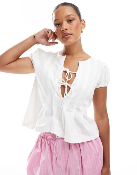 ASOS DESIGN - Top met gestrikte voorkant en plooien in crème - view 1