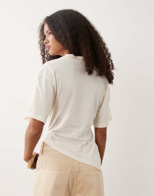 ASOS DESIGN top met korte mouwen en asymmetrische zoom in ecru, 4 van 4