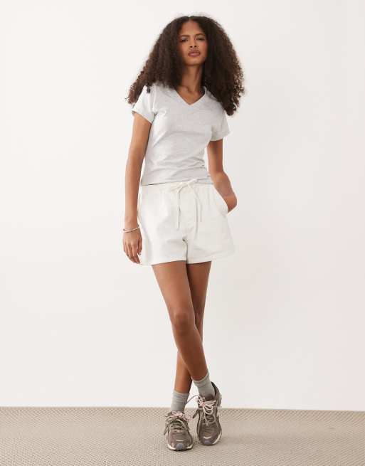 ASOS DESIGN - Top met korte mouwen en V-hals in grijs, deel van co-ord set, 2 van 4