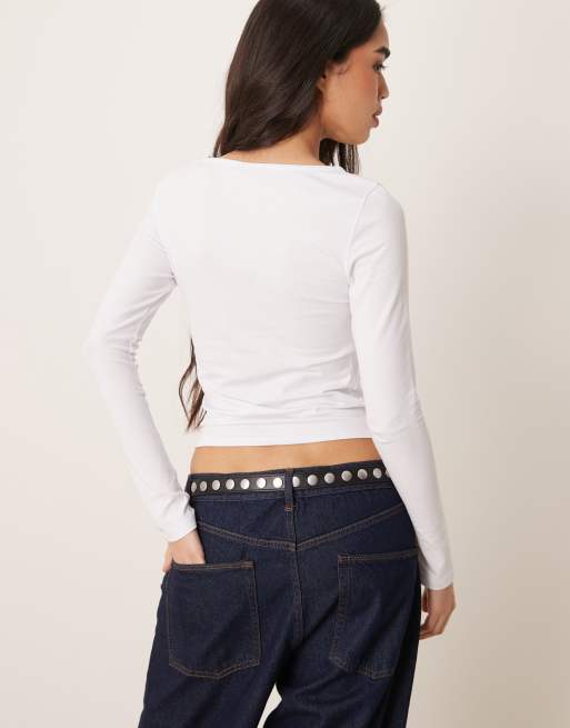 ASOS DESIGN - Top met lange mouwen en knoopdetail in ecru, 4 van 4