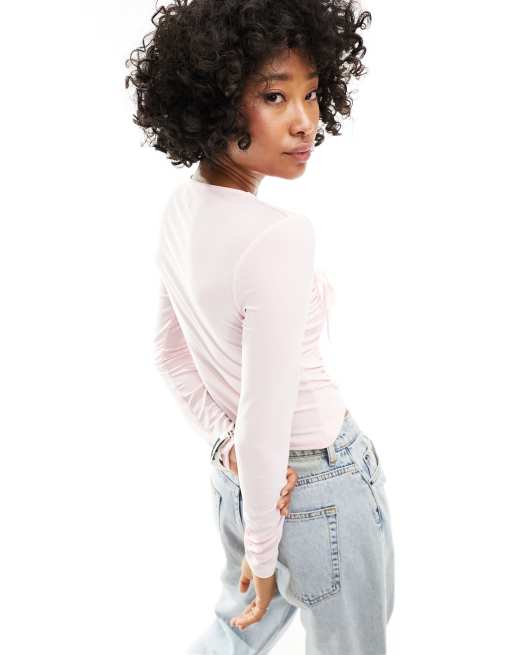 ASOS DESIGN - Top met lange mouwen, uitsnijding en strikjes in roze, 3 van 4