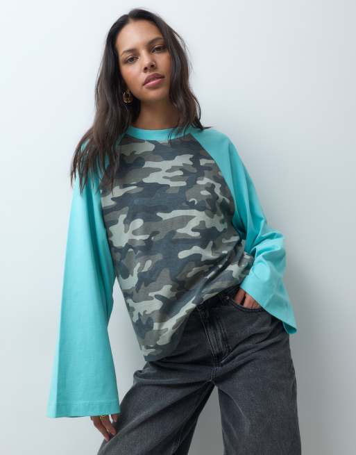 ASOS DESIGN top met raglanmouwen in camouflage, aqua blauw, 5 van 5