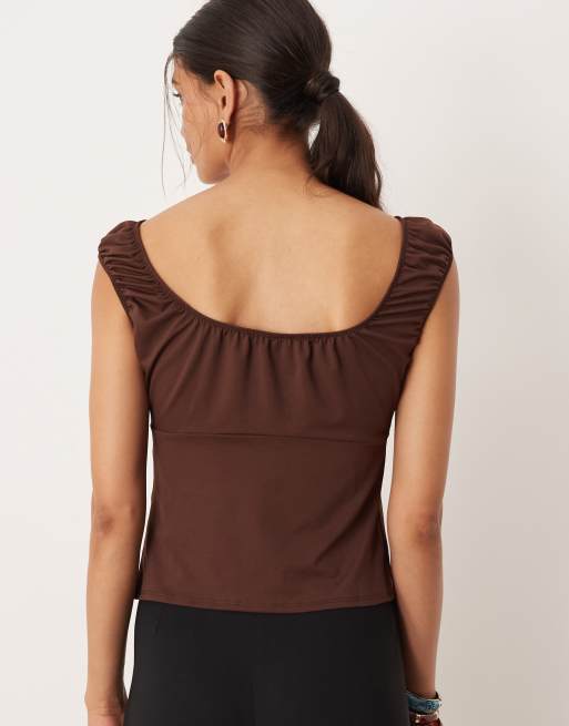 ASOS DESIGN - Top milkmaid a maniche corte color cioccolato con bottoni, 4 di 4