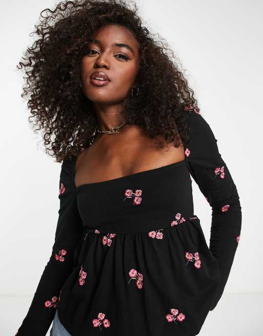 ASOS DESIGN - Top nero con scollo squadrato ricamato a fiori rossi, 3 di 4