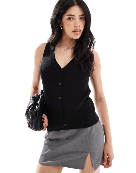 ASOS DESIGN - Top nero in maglia a coste con colletto - view 1