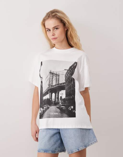 ASOS DESIGN - Top oversize a maniche corte bianco con stampa New York