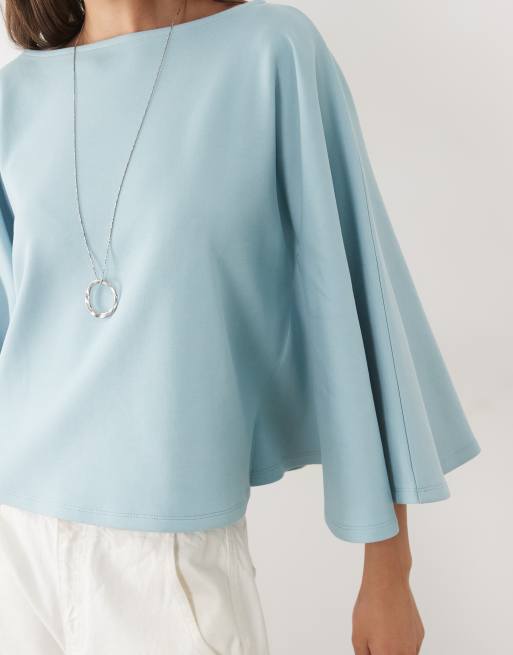 ASOS DESIGN - Top oversize effet cape en maille interlock - Bleu clair, 4 de 4