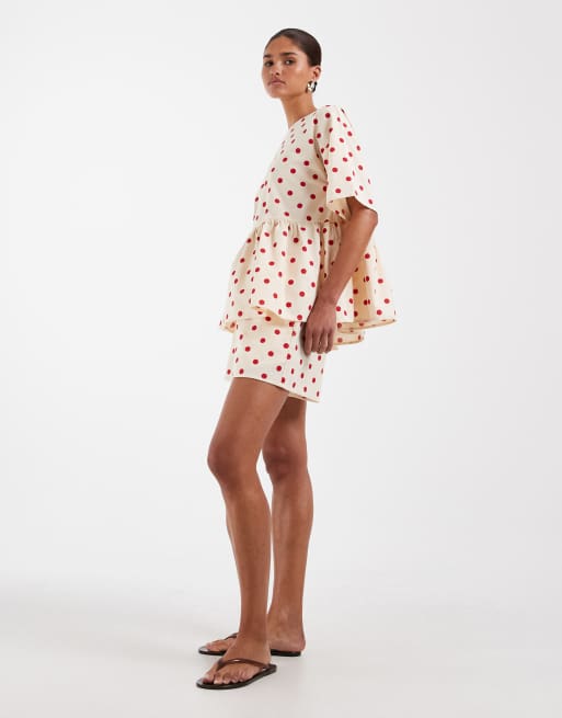 ASOS DESIGN – Top oversize w groszki z krótkimi rękawami i baskinką, 2 z 4