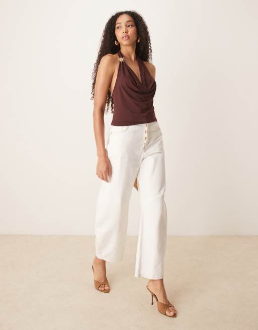 ASOS DESIGN - Top près du corps à col bénitier avec détail métallique doré - Marron, 4 de 4