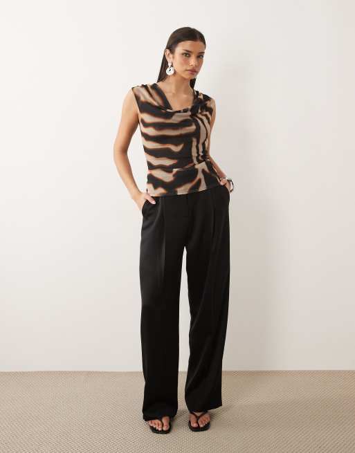 ASOS DESIGN - Top près du corps effet drapé en tulle imprimé animal - Noir et blanc, 3 de 4