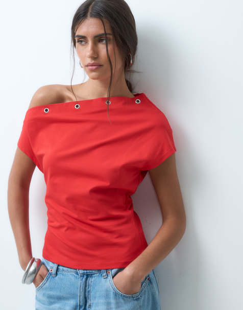 ASOS DESIGN top rojo con detalle de ojales y escote Bardot - view 1