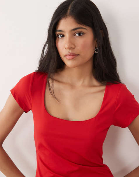 ASOS DESIGN - Top rojo de manga corta con cuello ancho de poliamida - view 1