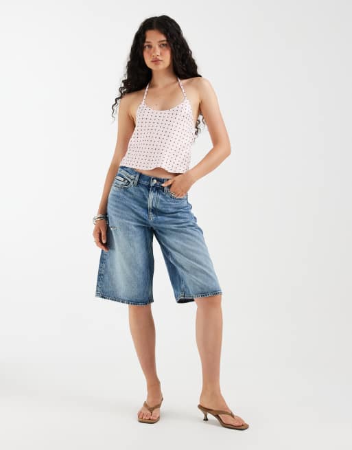 ASOS DESIGN - Top rosa con estampado de lunares y cuello ancho halter de satén (parte de un conjunto), 2 de 4