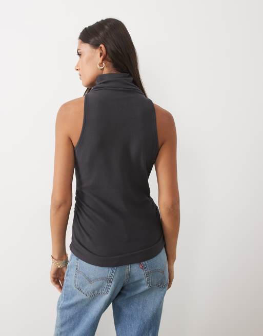 ASOS DESIGN top sans manches à col cheminée ultra doux en charbon, 4 de 4