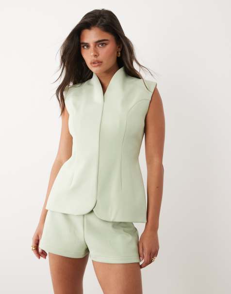 ASOS DESIGN - Top sartoriale in crêpe di tessuto scuba doppiato verde salvia in coordinato - view 1