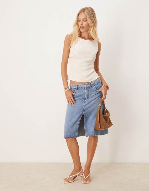 ASOS DESIGN - Top satiné avec encolure bateau et liens au dos - Champagne, 2 de 4