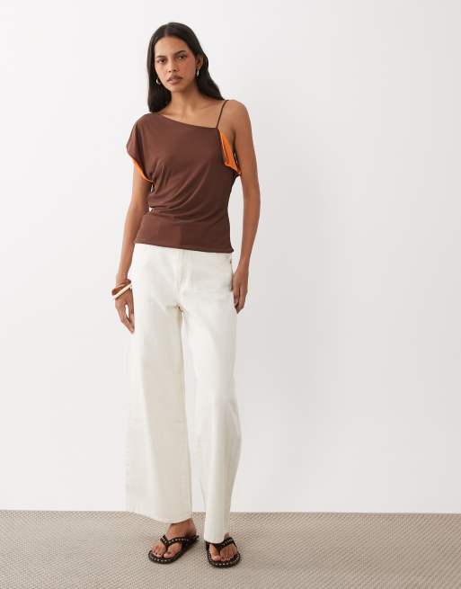 ASOS DESIGN top senza maniche asimmetrico in rete a doppio strato a contrasto marrone e arancione, 3 di 4