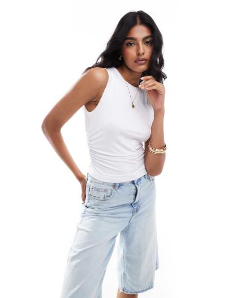 ASOS DESIGN - Top senza maniche attillato con spalle larghe bianco - view 1