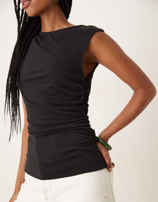 ASOS DESIGN - Top senza maniche avvolgente in modal nero, 2 di 4