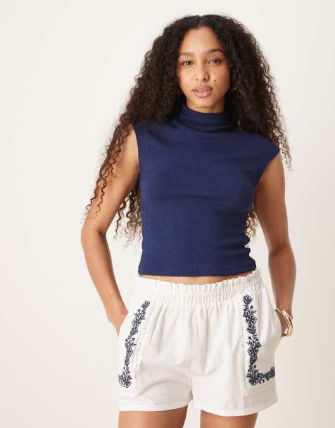 ASOS DESIGN - Top senza maniche blu navy in maglia testurizzata con collo alto - view 1