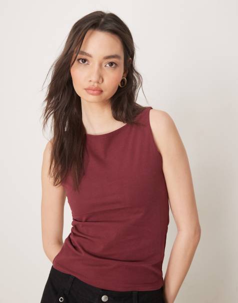 ASOS DESIGN - Top senza maniche bordeaux con scollo a barchetta - view 1