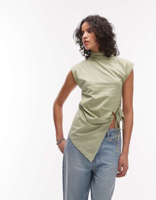 ASOS DESIGN - Top senza maniche con scollo a imbuto e dettaglio avvolgente verde polvere