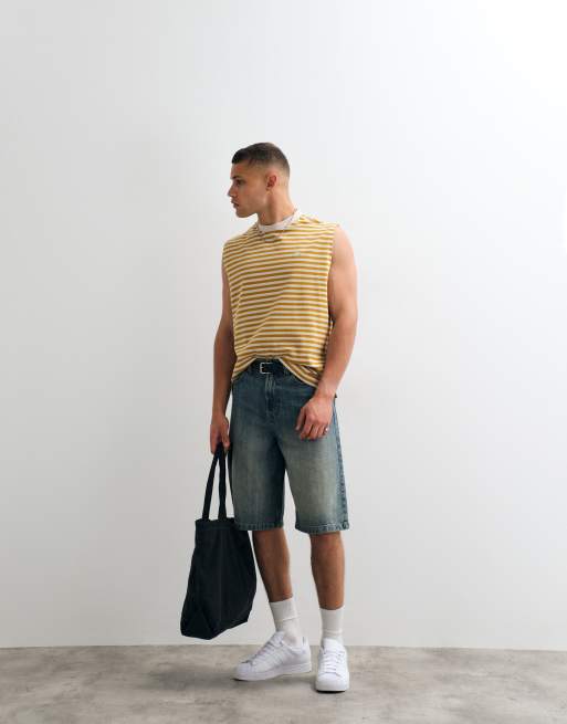 ASOS DESIGN - Top senza maniche oversize pesante giallo a righe con grafica sul petto, 3 di 5