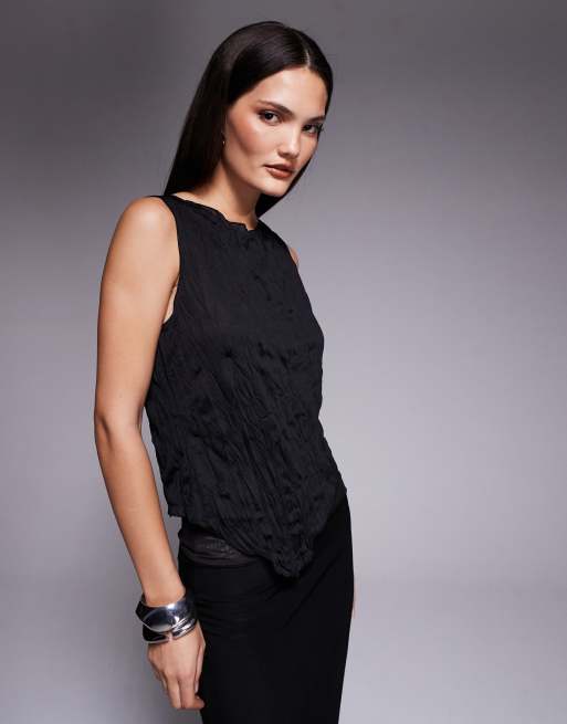 ASOS DESIGN - Top senza maniche trasparente asimmetrico in tessuto stropicciato
