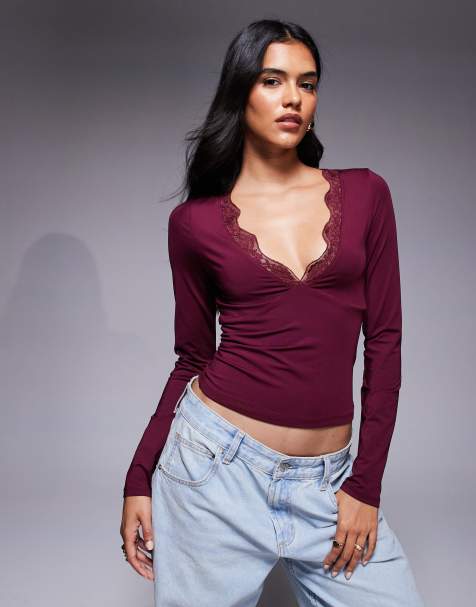 ASOS DESIGN - Top sinuoso a maniche lunghe color bordeaux con scollo profondo a V e dettaglio in pizzo - view 1