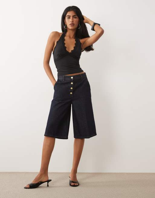 ASOS DESIGN - Top sinuoso allacciato al collo con finiture in pizzo, 2 di 4